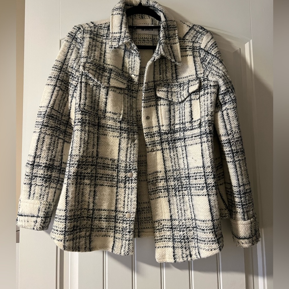 Women’s Shacket
